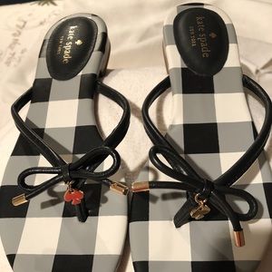 Kate spade black and white gingham plaid sandals